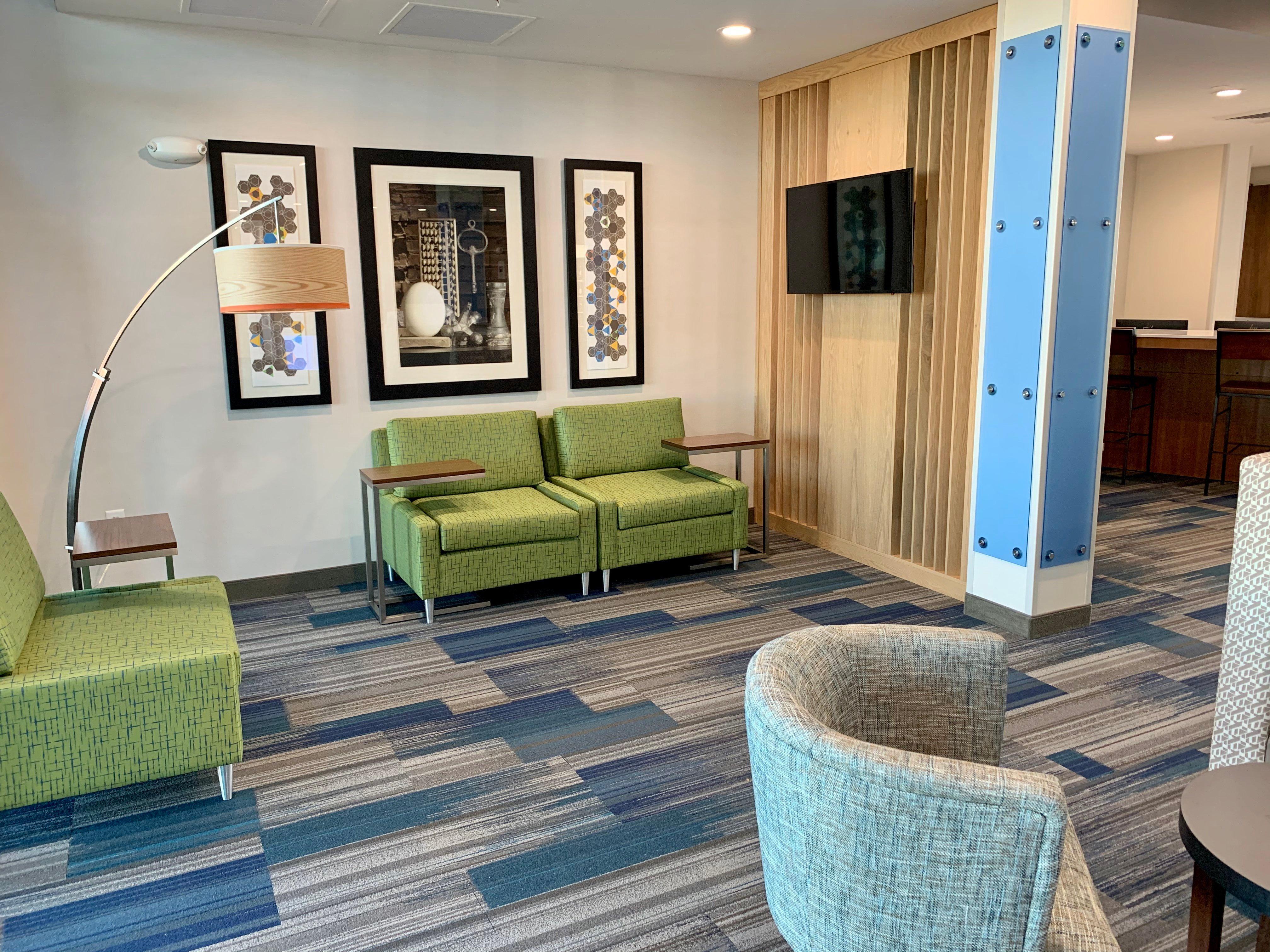 Holiday Inn Express & Suites - Phoenix North - Happy Valley By Ihg Ngoại thất bức ảnh